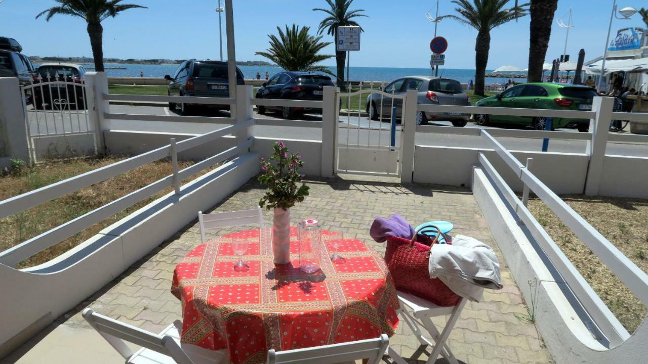 Sol-Y-Days Goeland, Appartement Avec Terrasse Front De Mer Et Place De Parking En Centre-Ville ル・グロー・デュ・ロワ エクステリア 写真